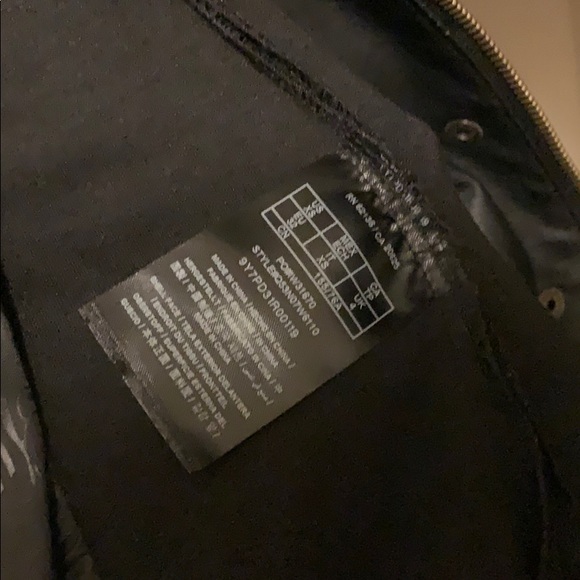 Guess Jacket - Picture 8 of 8